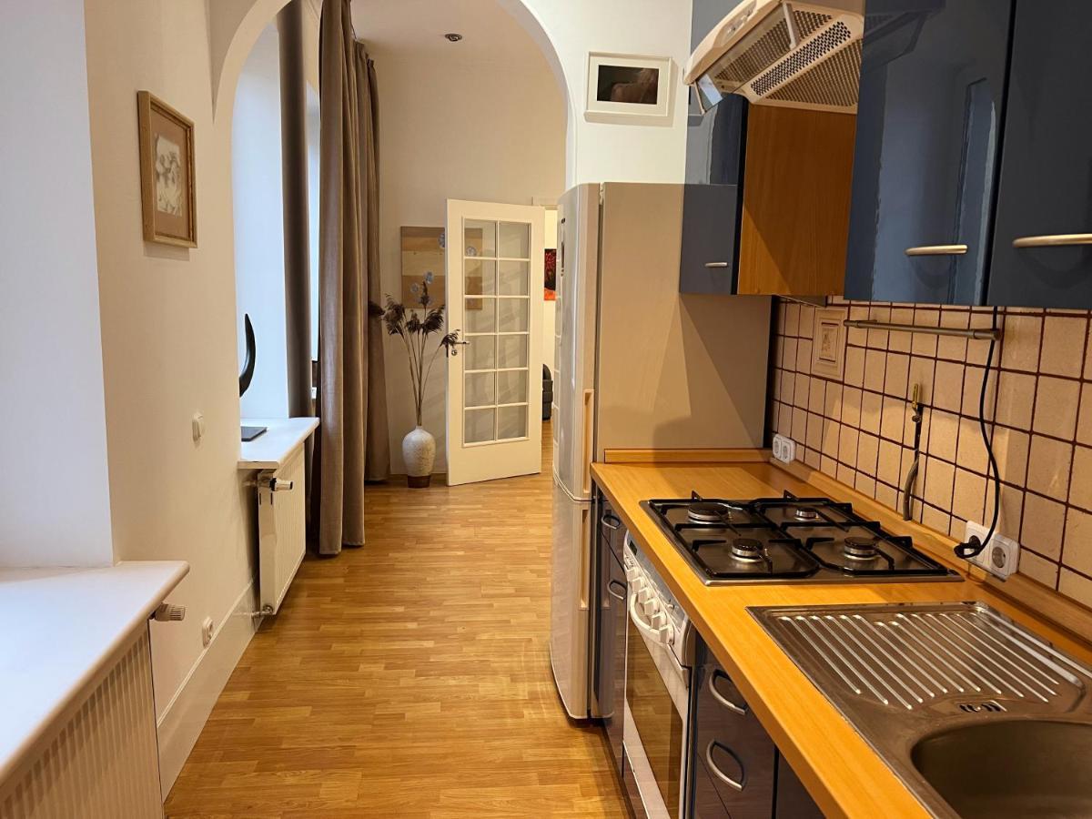 Maironis Apartment 3 Kaunas Eksteriør billede